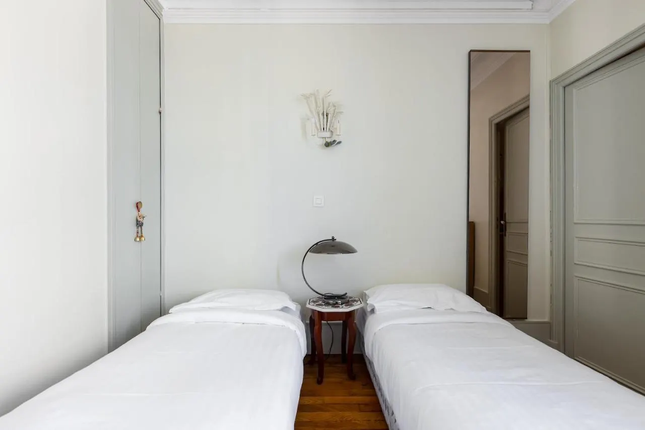 Apartamento Veeve - Plumes In The Park París 0*,